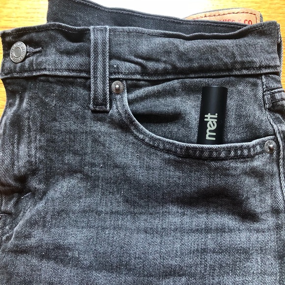 Levi’s Denim Mini Skirt - Picture 3 of 3